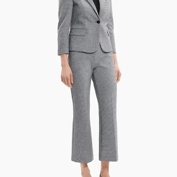 Theory Shrunken Women’s Blazer in Houndstooth - Picture 2 of 14